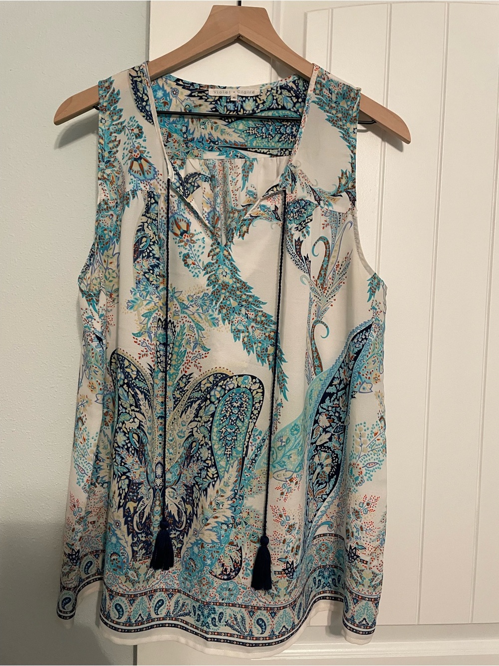 Violet & Claire Cream Paisley Tank Top with Turquoise & Navy